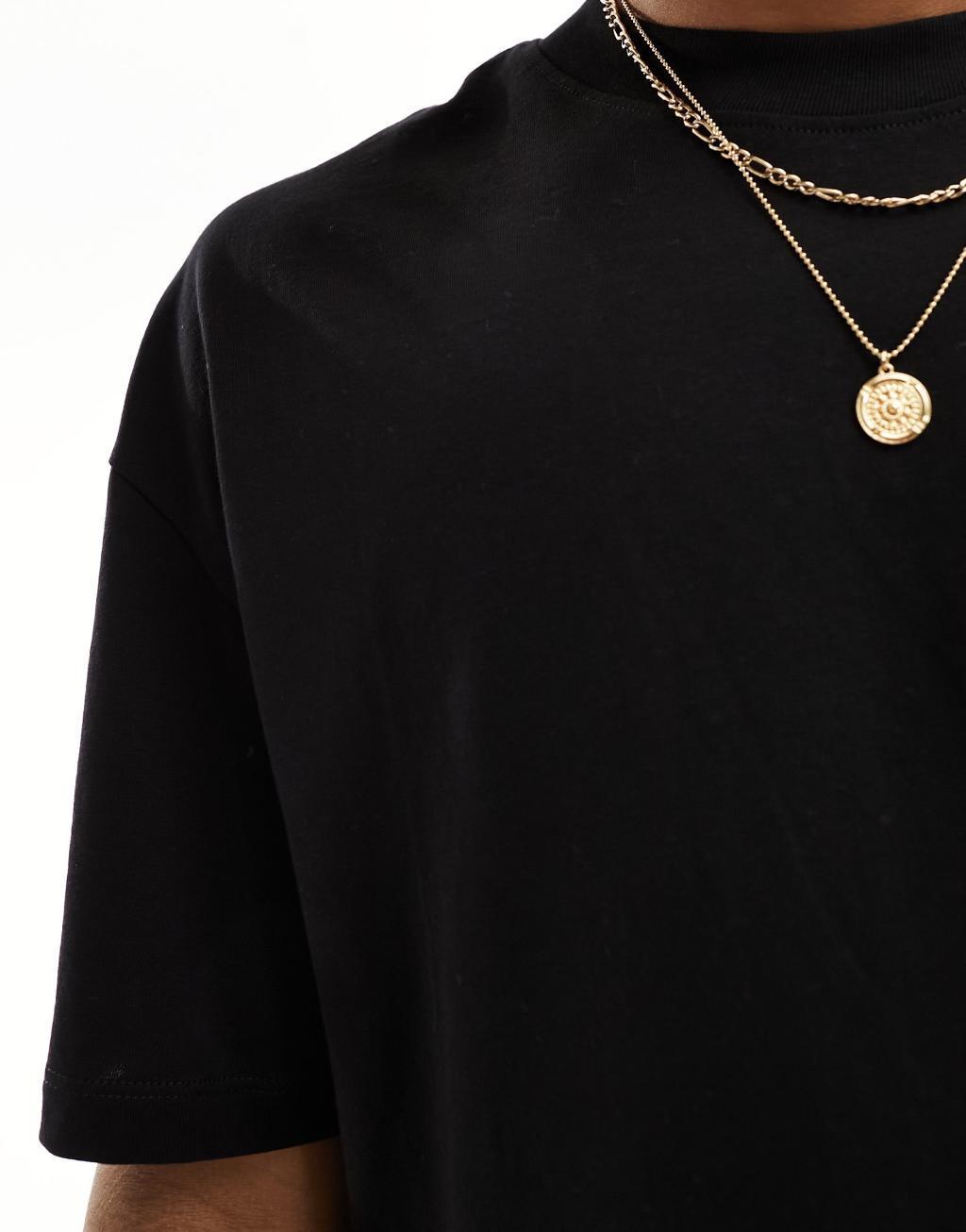 Jack & Jones oversized t-shirt in black  Product Image