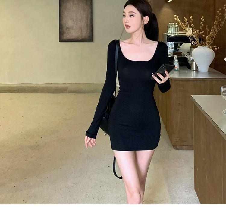 Long Sleeve Scoop Neck Plain Bodycon Mini Dress Product Image