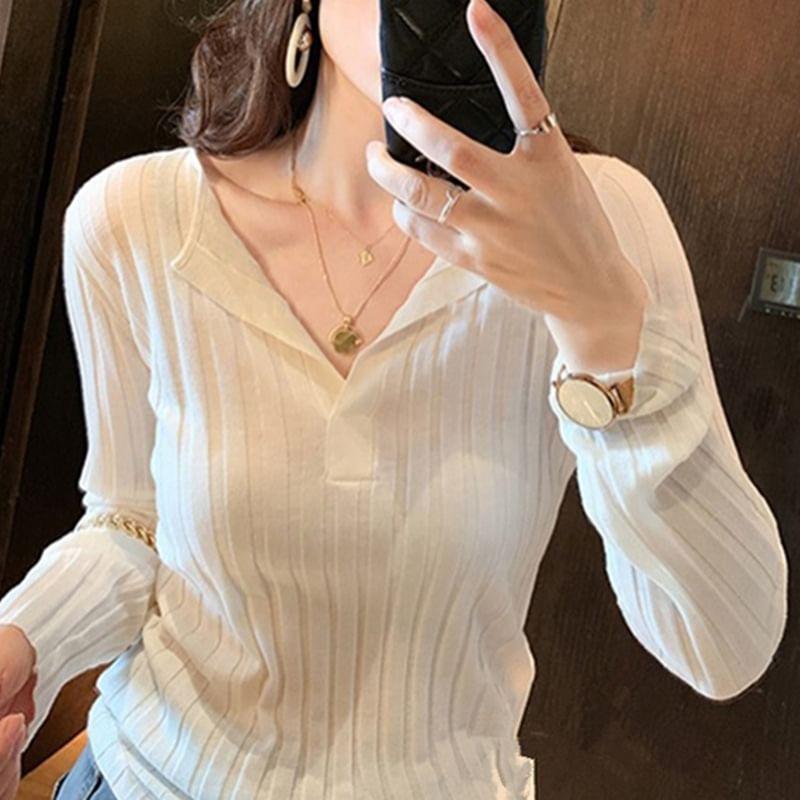 Long-Sleeve V-Neck Ribbed Knit Top Product Image