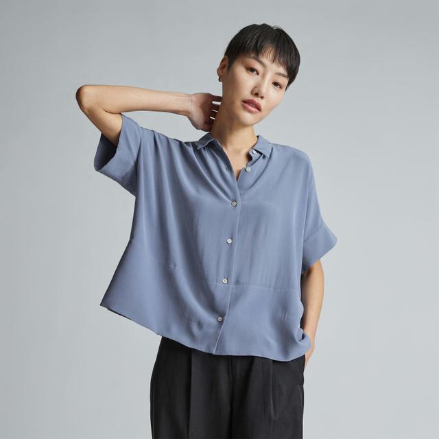 The Boxy Shirt in Washable Silk Product Image