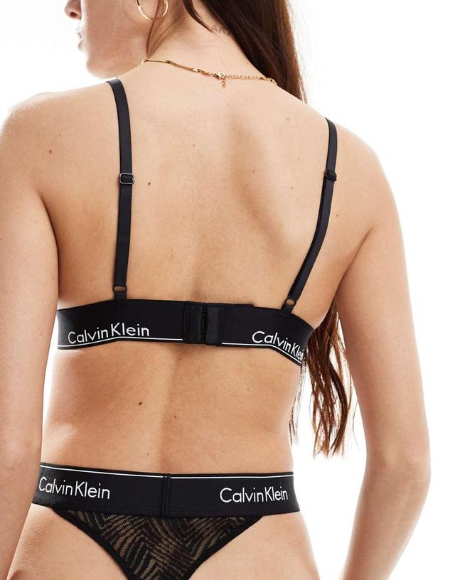 Calvin Klein modern lace lightly lined triangle bralette in black Product Image