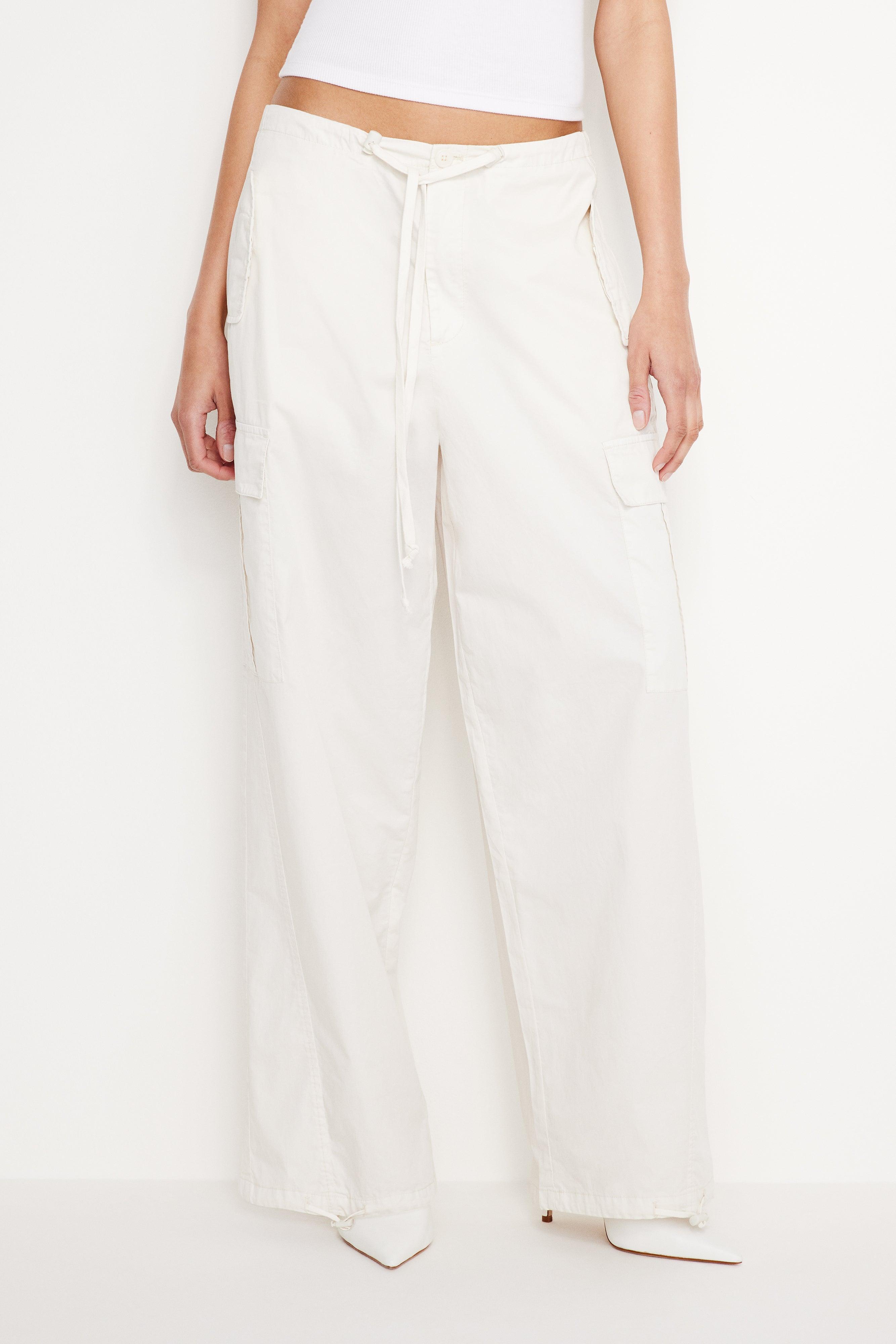 PARACHUTE PANTS | CLOUD WHITE 001 Product Image