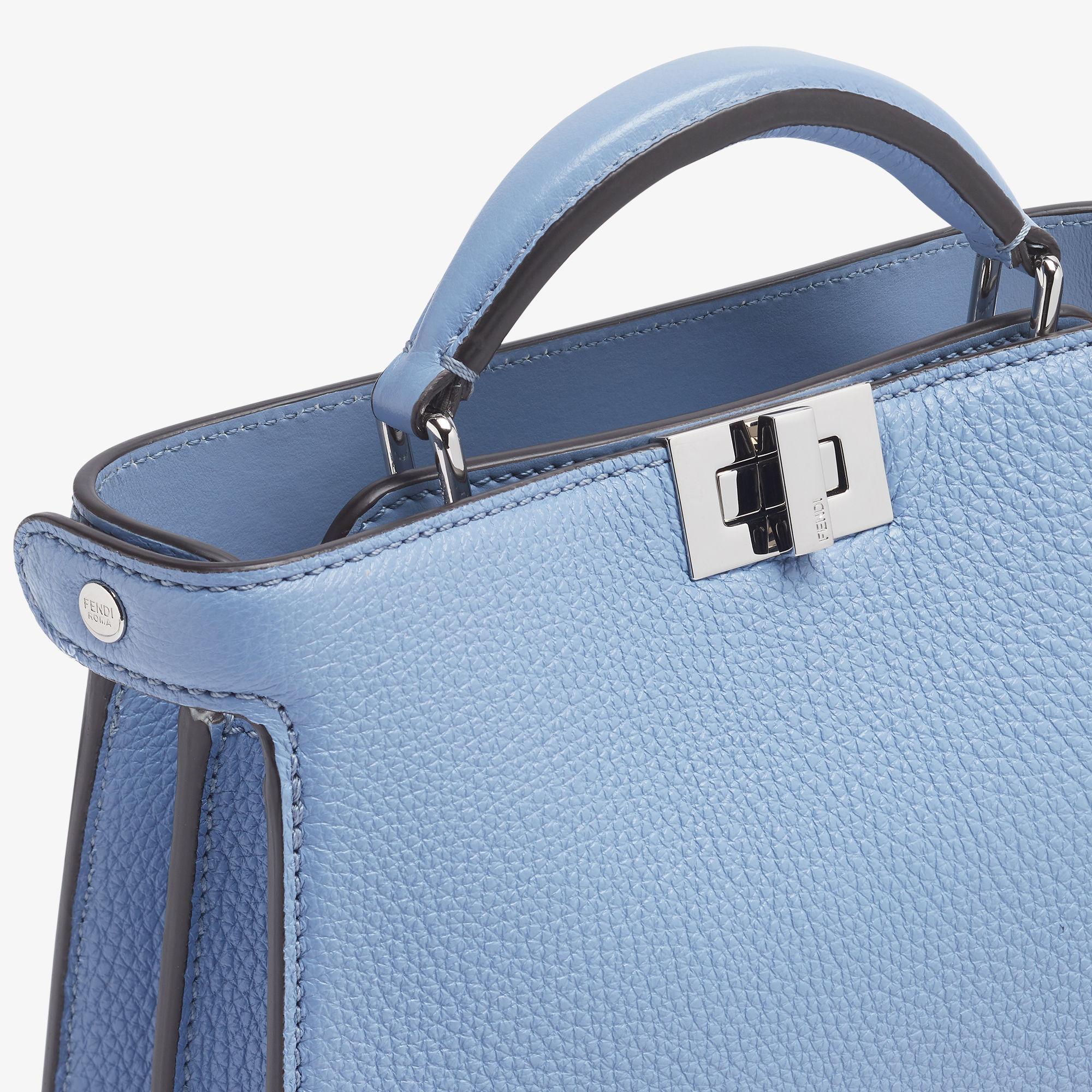 Peekaboo ISeeU X-CrossLight blue Selleria leather bag Product Image