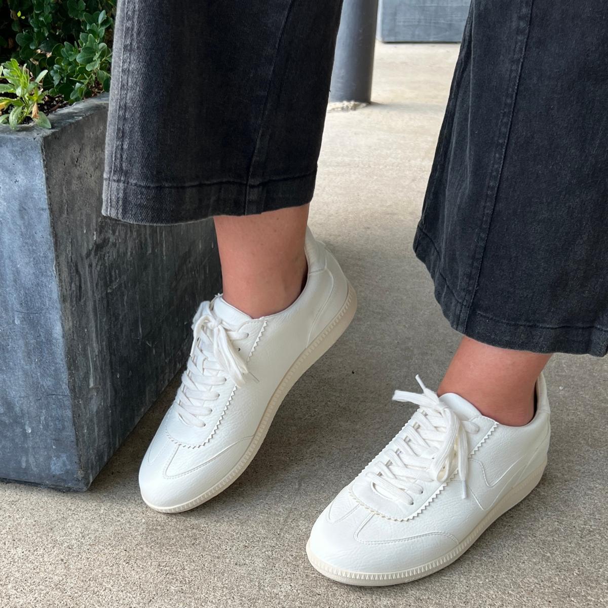 Kyla Classic Low Top Sneakers White Product Image