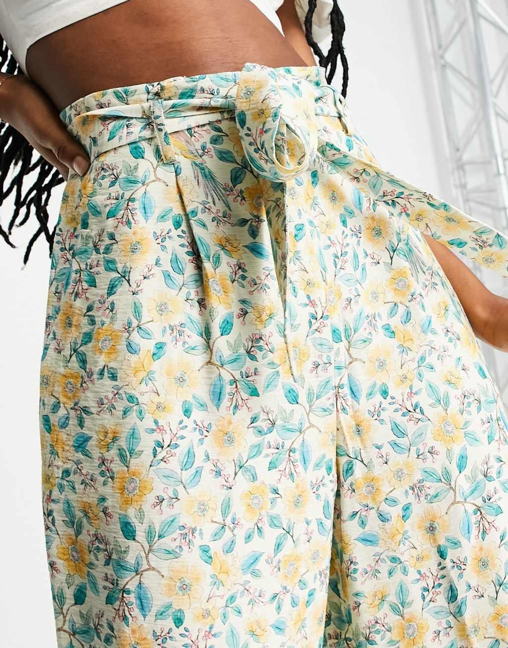 Ever New tie waist wide leg pants in yellow ditsy print - part of a set Product Image