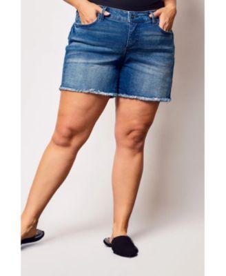 Plus Size Denim Shorts Product Image