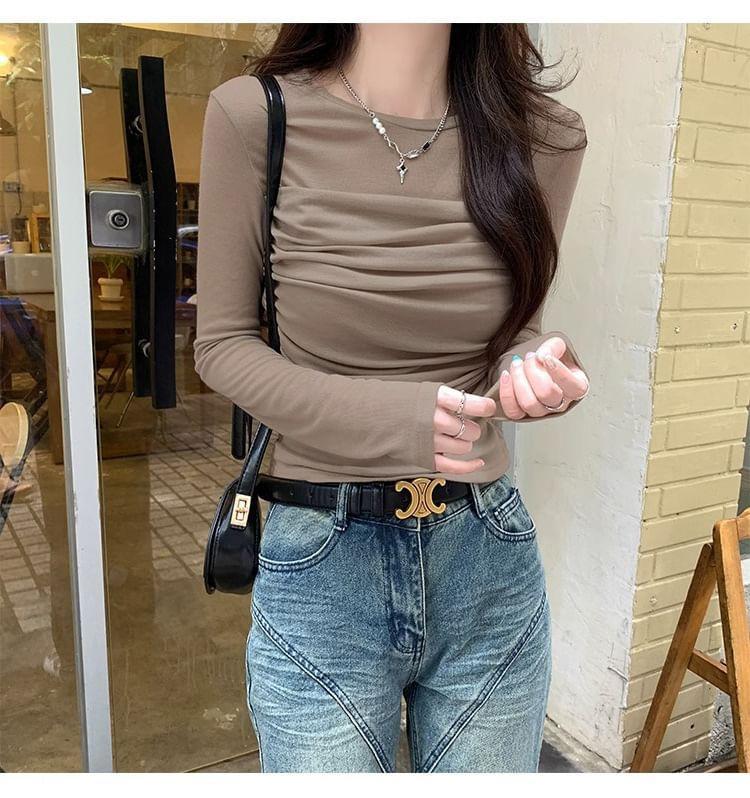 Long-Sleeve Round Neck Plain Sheer Panel Ruched Slim Fit Crop T-Shirt Product Image