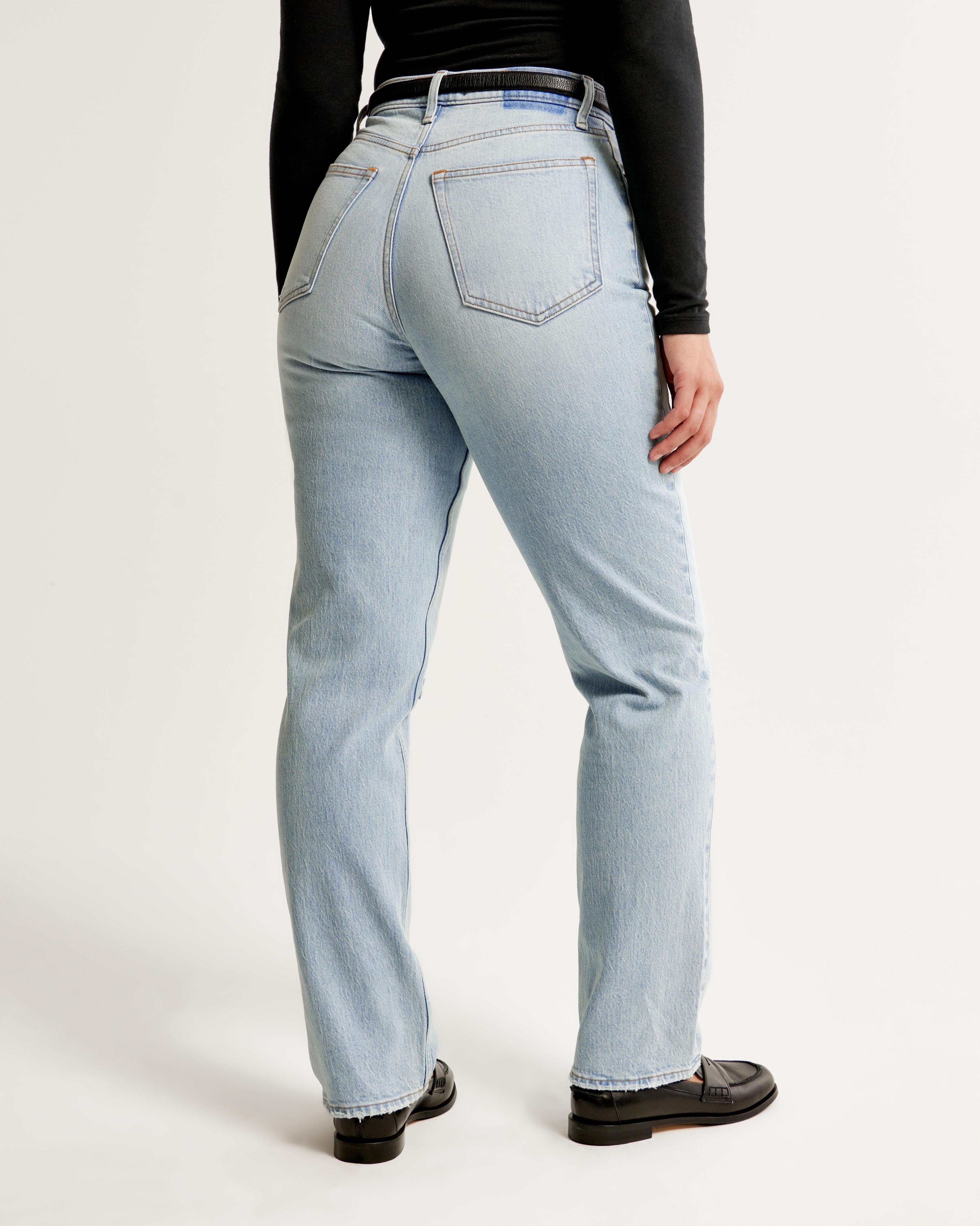 Curve Love Ultra High Rise 90s Straight Jean Product Image