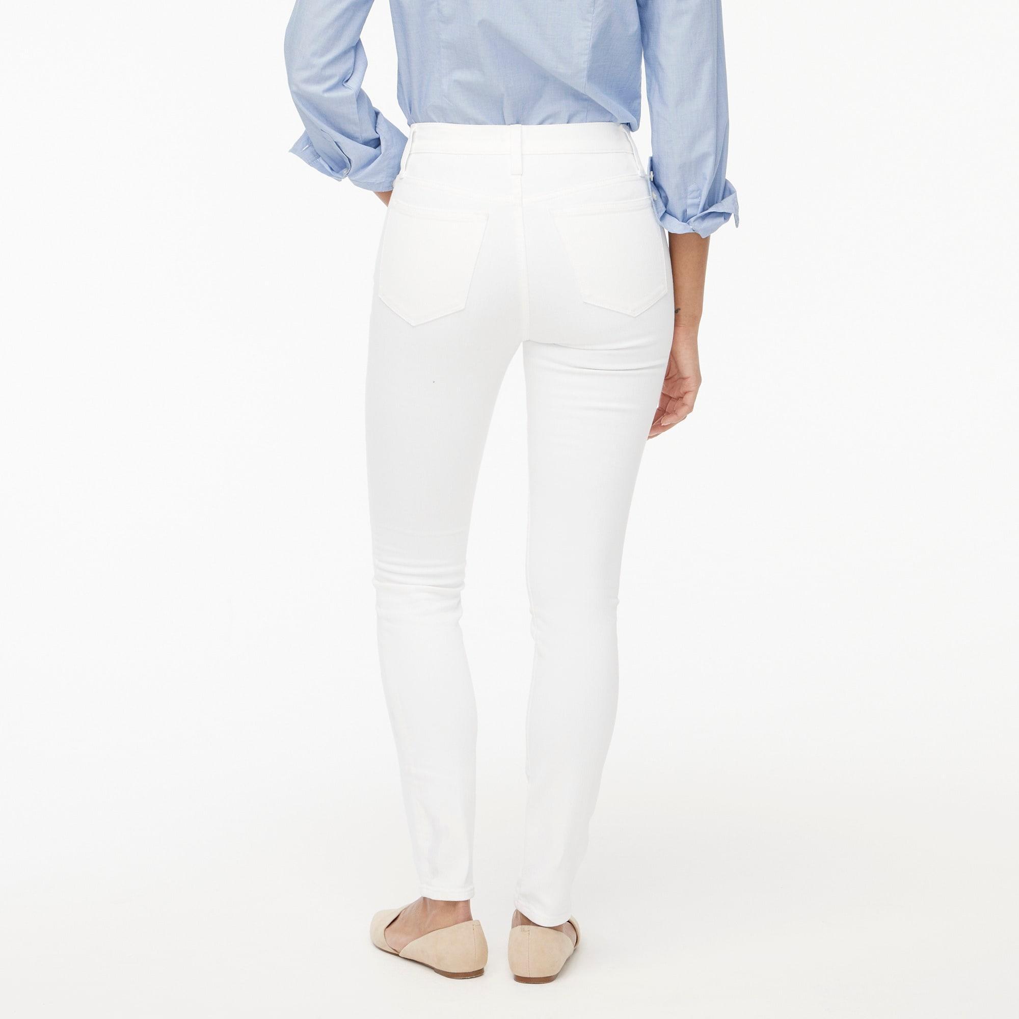 9" mid-rise skinny jean in signature stretch Product Image