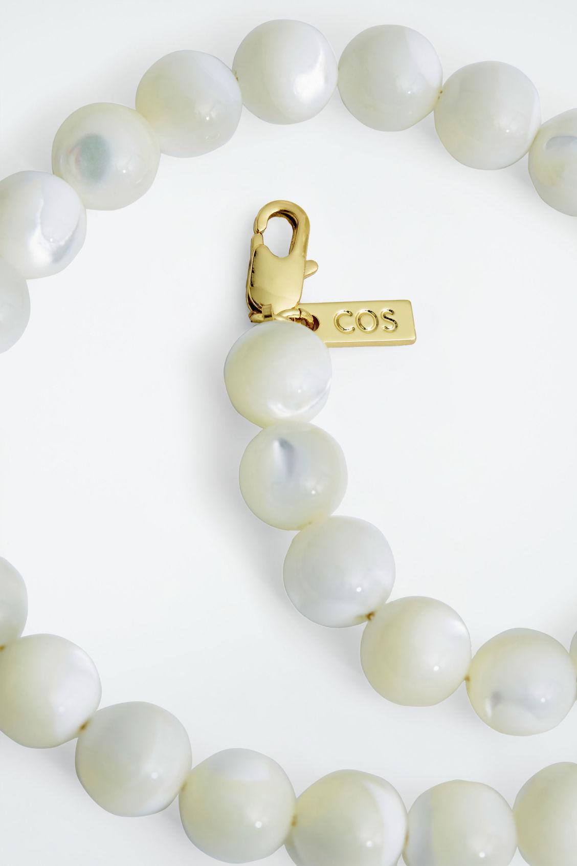 BEADED PEARL NECKLACE Product Image