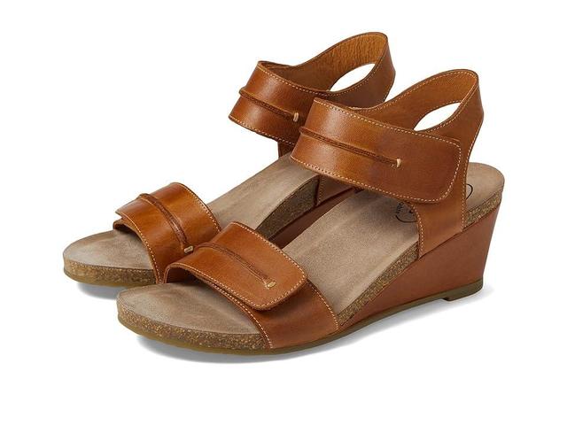 Taos Footwear Reason (Caramel) Women's Shoes Product Image