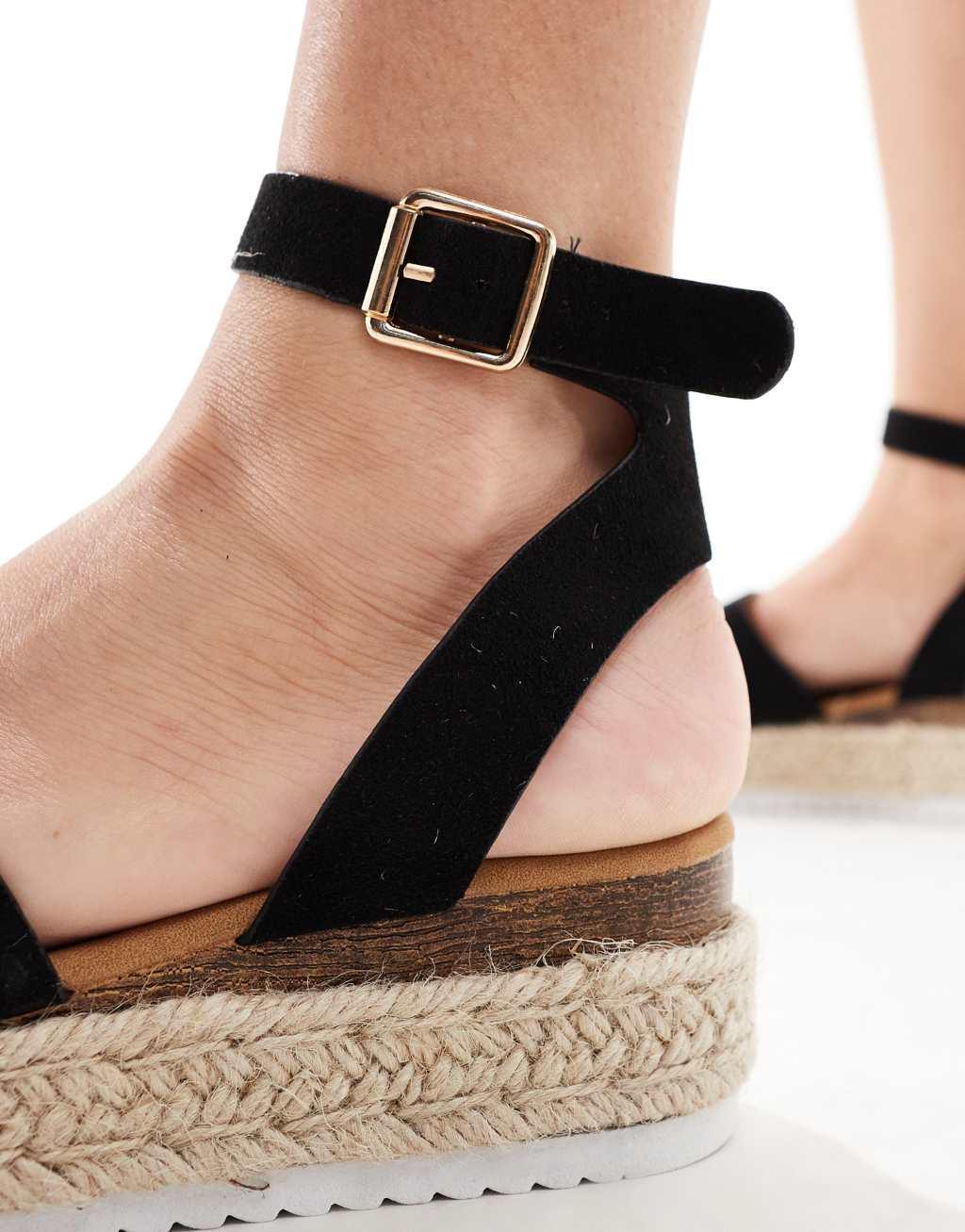 Truffle Collection Wide Fit flatform espadrilles in black Product Image