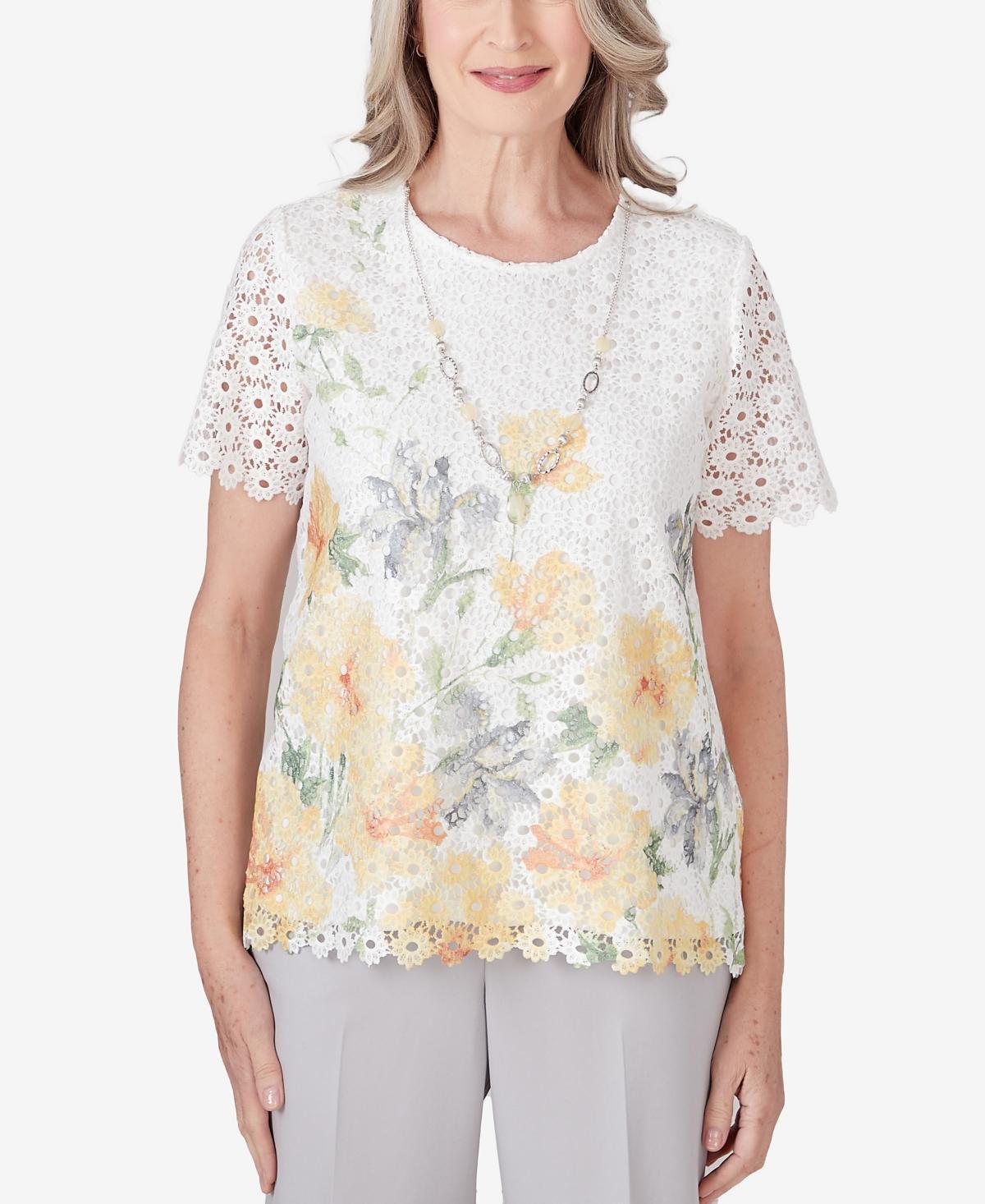 Petite Alfred Dunner Short Sleeve Floral Lace Top with Detachable Necklace, Womens Product Image