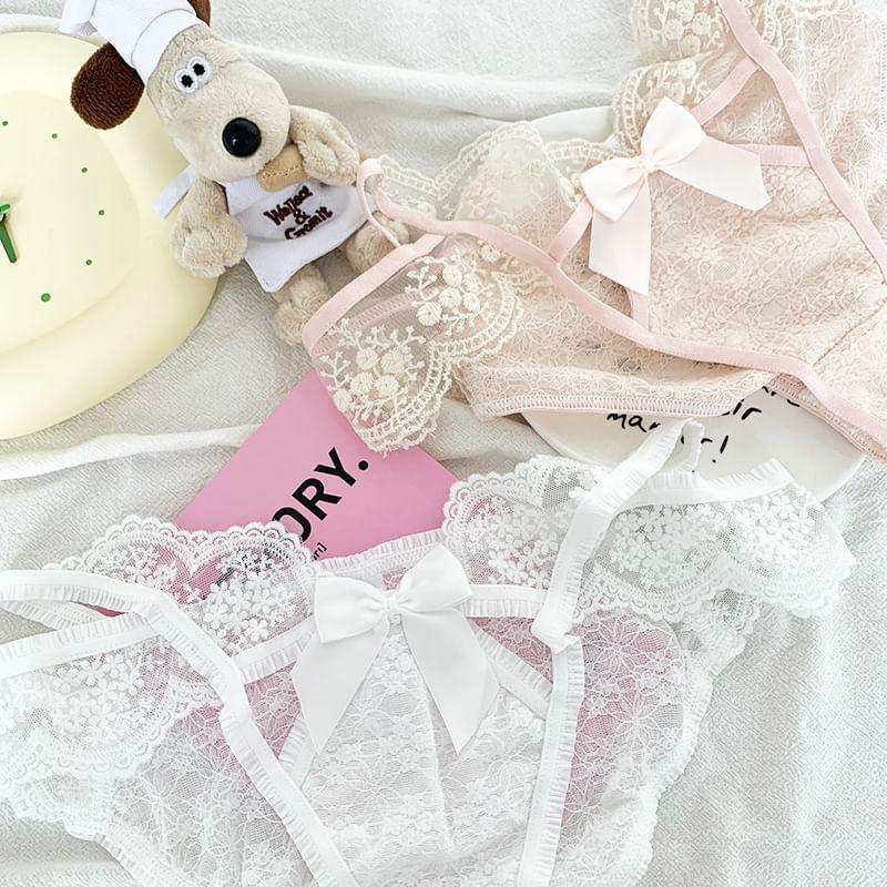 Lace Bowknot Panty Product Image