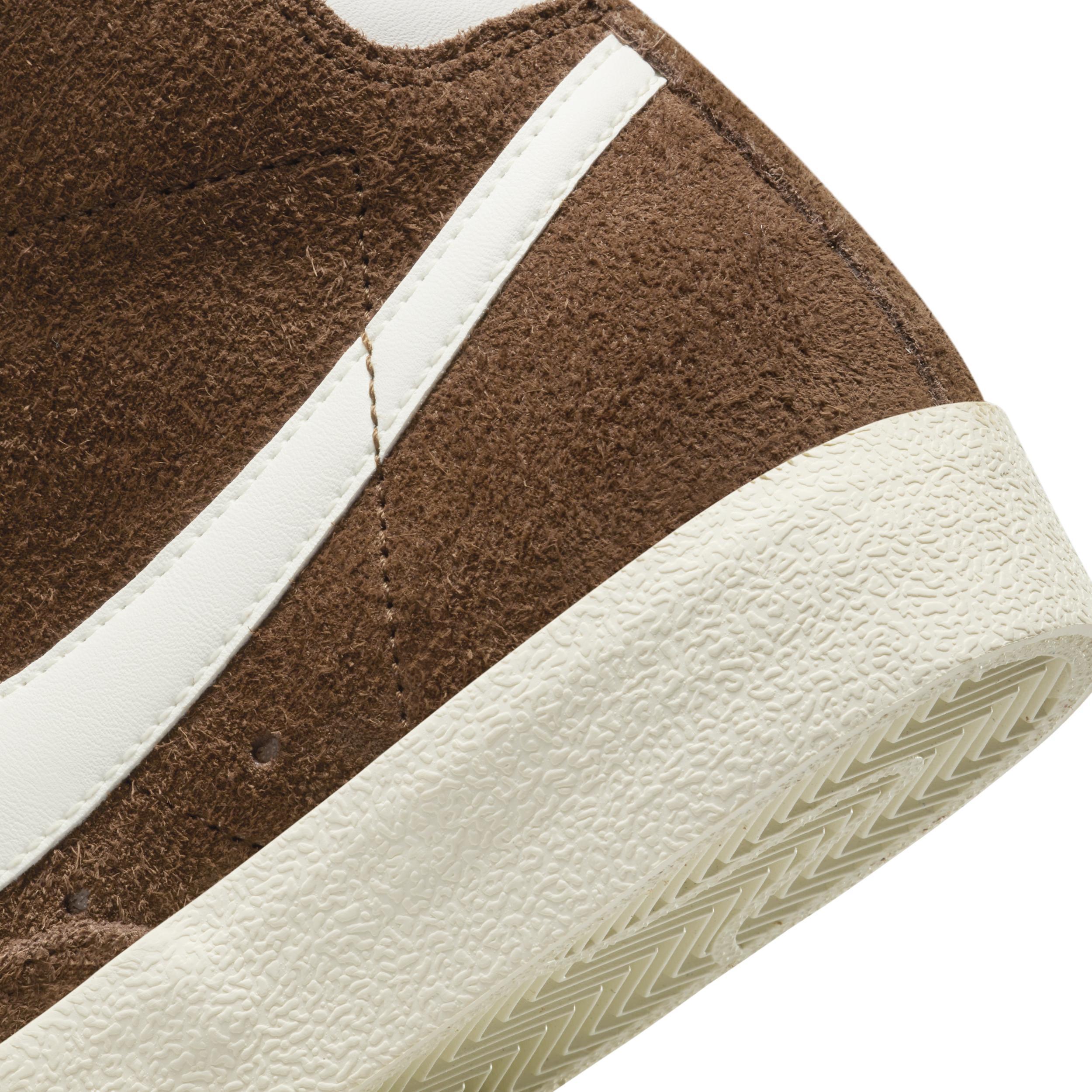 Nike Blazer Mid 77 Vintage Sneaker Product Image