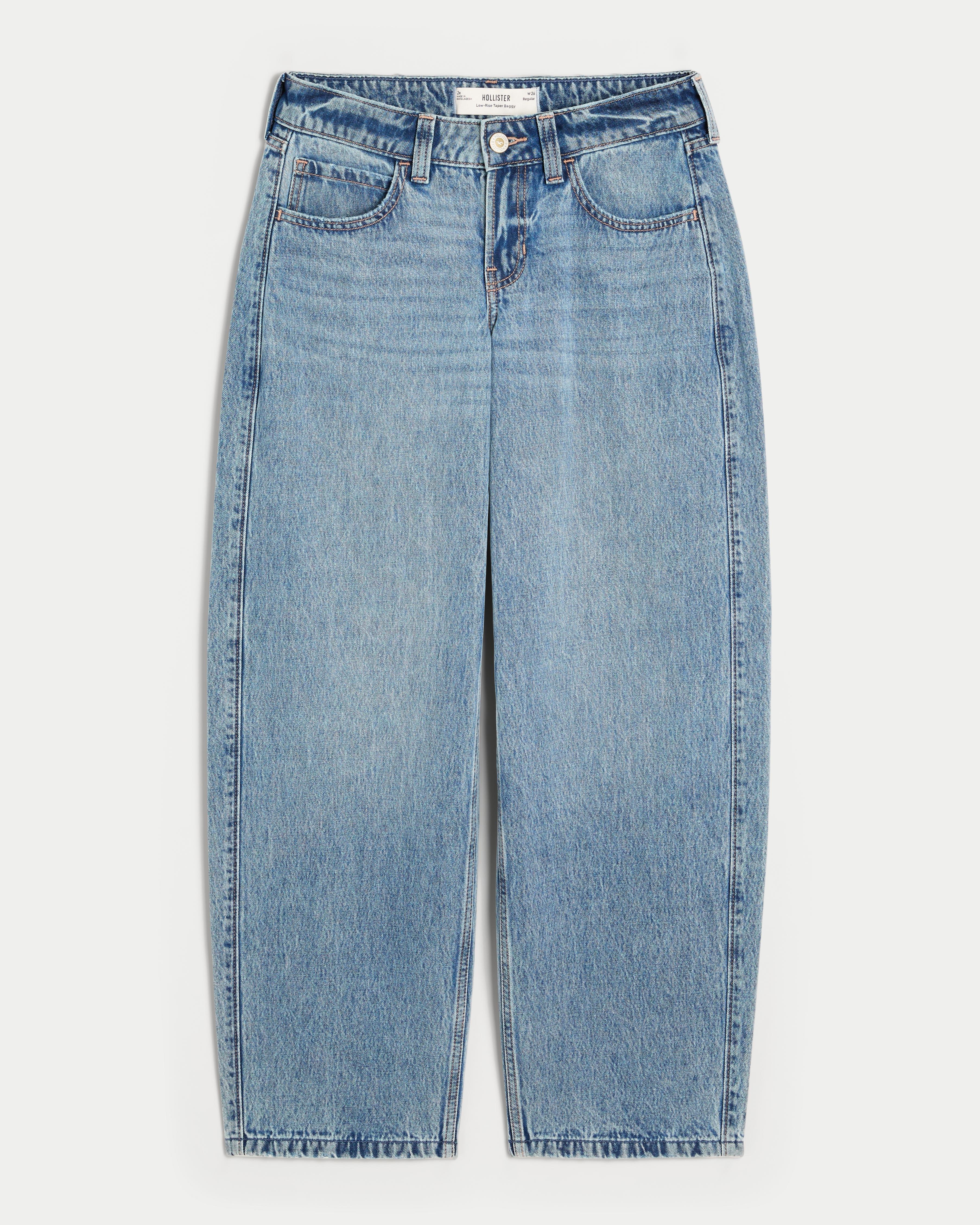 Low-Rise Medium Wash Tapered Baggy Jeans Product Image