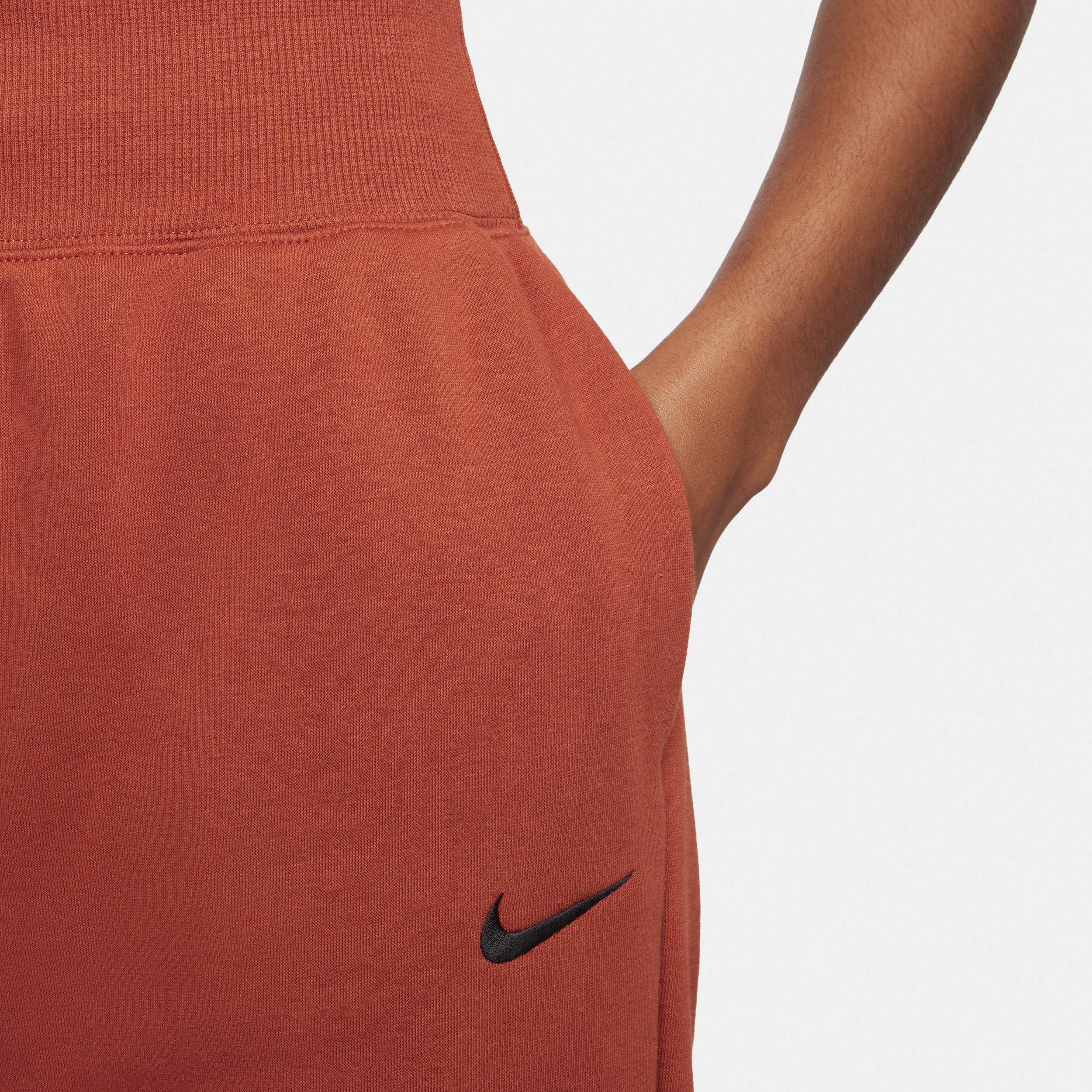 Women's Nike Sportswear Phoenix Fleece High-Waisted Oversized Sweatpants Product Image