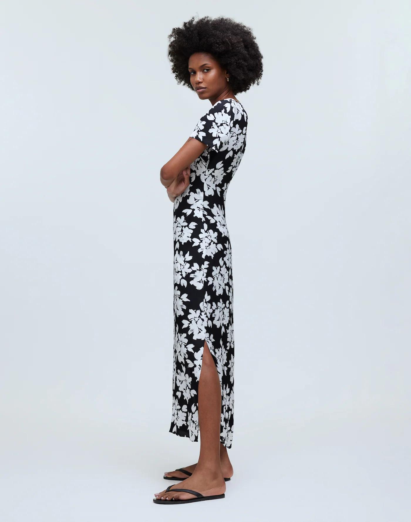 Maxi T-Shirt Dress in Floral Hammered Satin Product Image