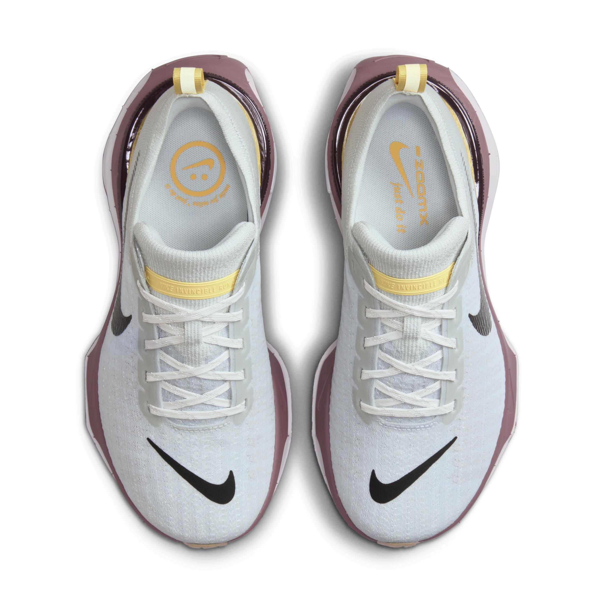 Nike Women's Invincible 3 Road Running Shoes (Extra Wide) Product Image