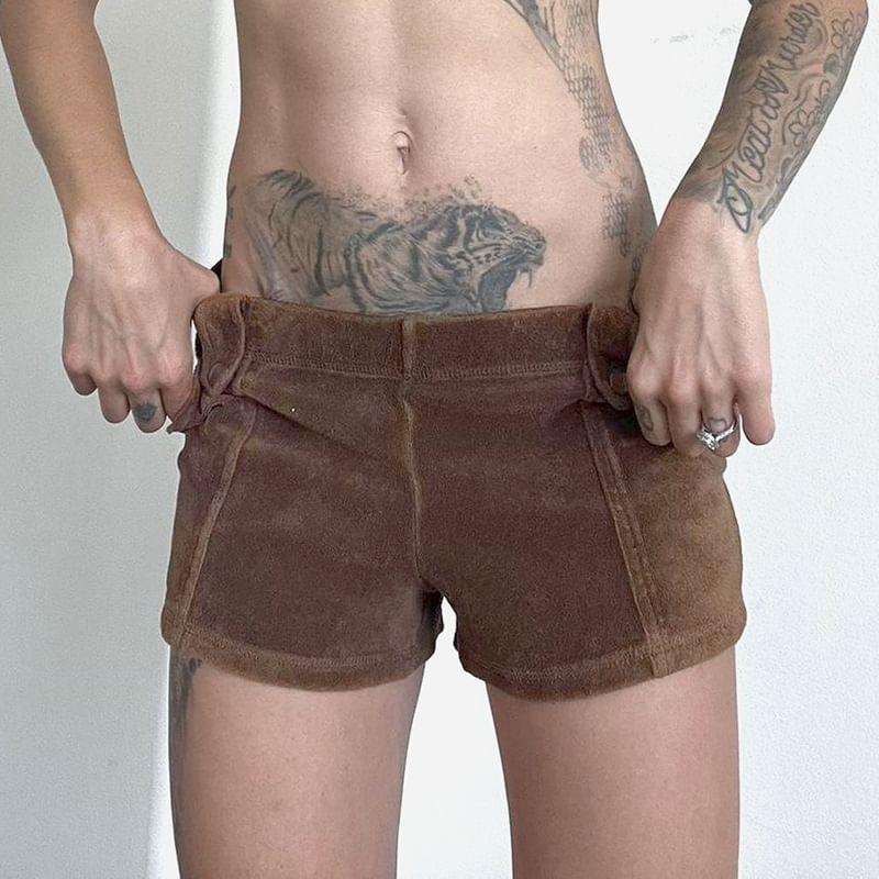 Low Waist Plain Suede Slim-Fit Mini Shorts Product Image