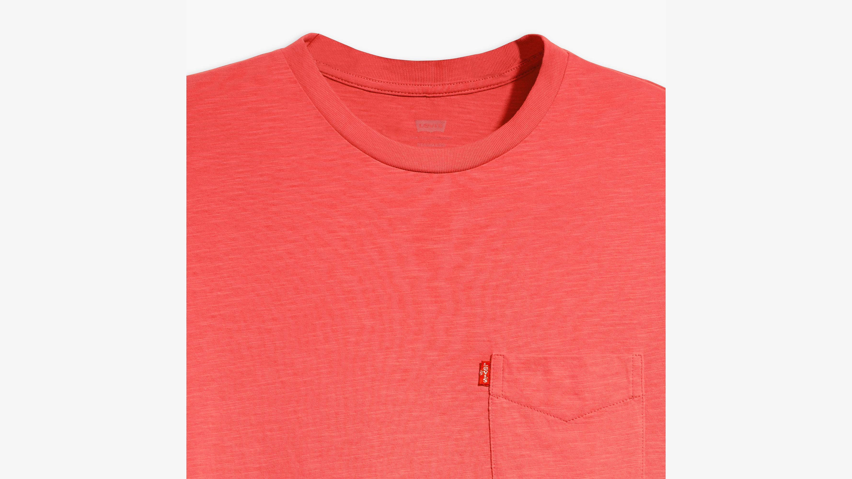 Levi's Pocket T-Shirt - Men's Product Image