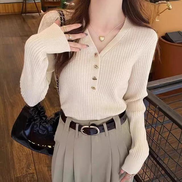 Long-Sleeve V-Neck Plain Ribbed Knit Top Product Image