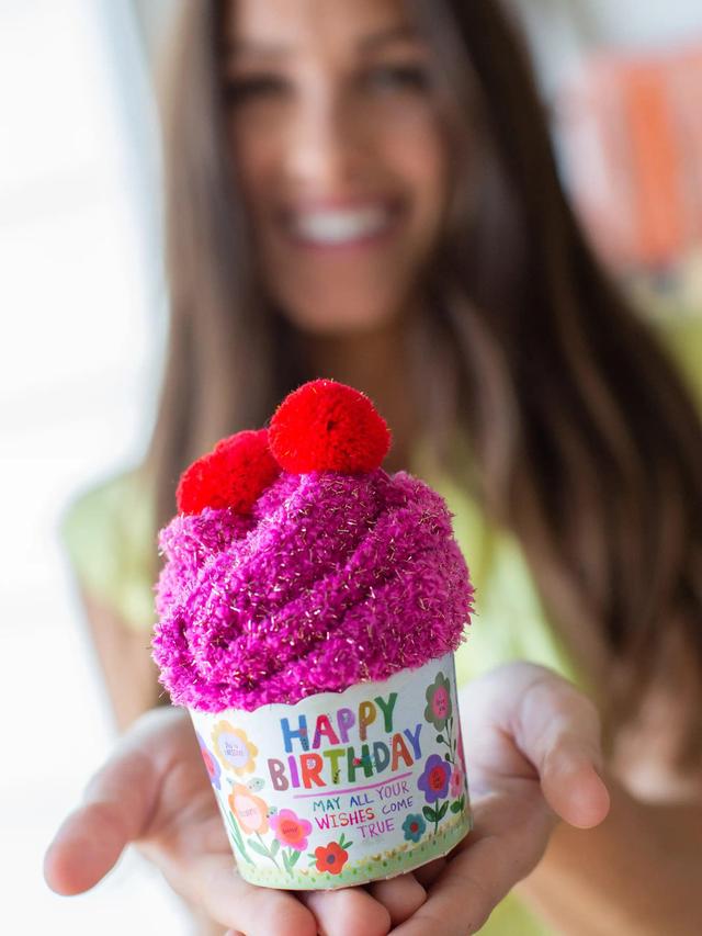 Cozy Cupcake Socks - Red Happy Birthday Product Image