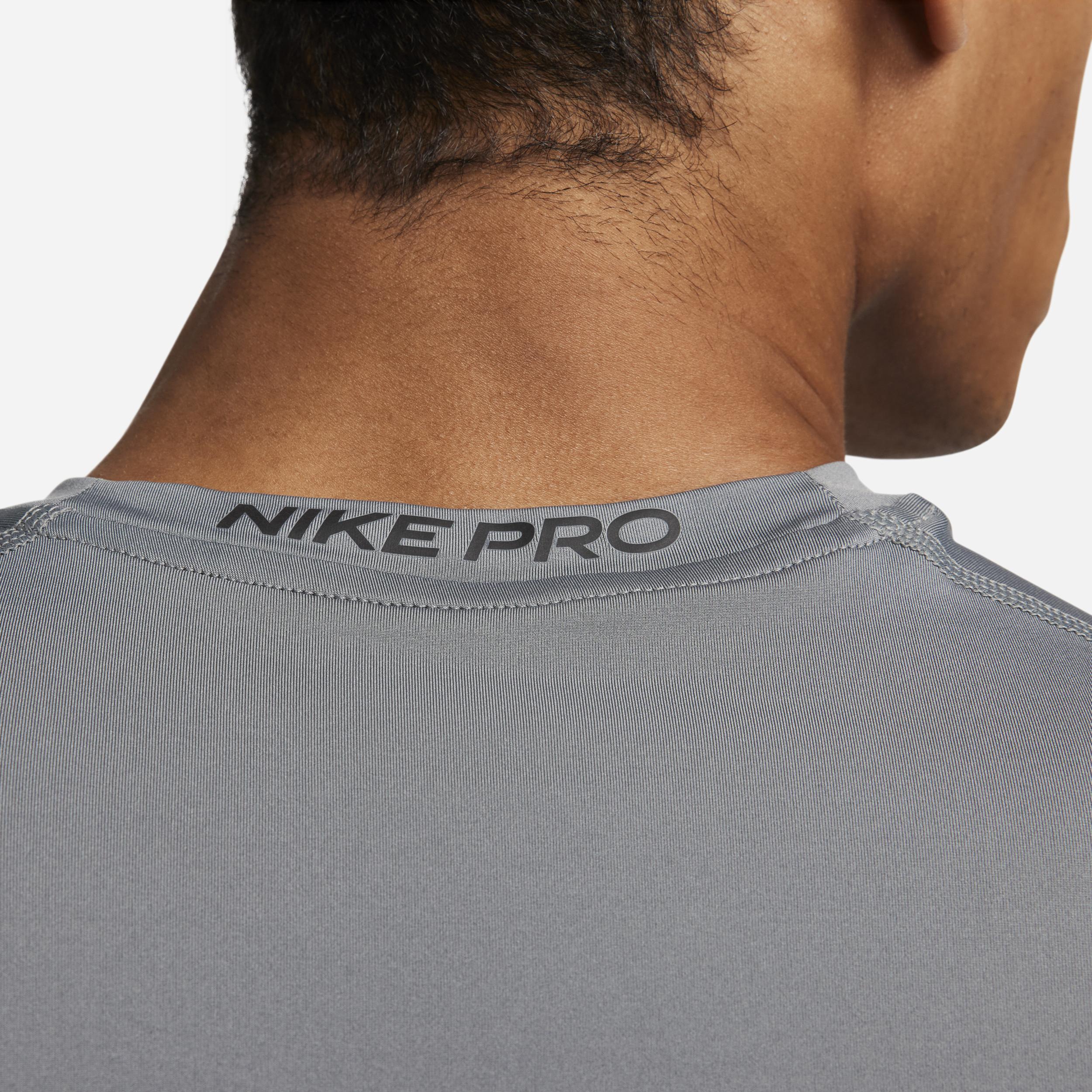 Men's Nike Pro Dri-FIT Slim Sleeveless Top Product Image