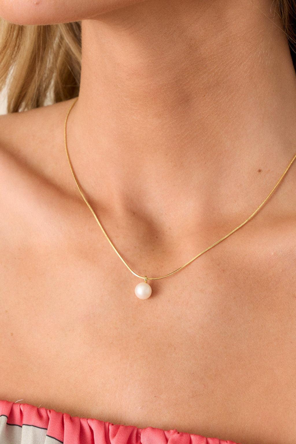 What You Tell Me Gold & Ivory Pearl Necklace Product Image