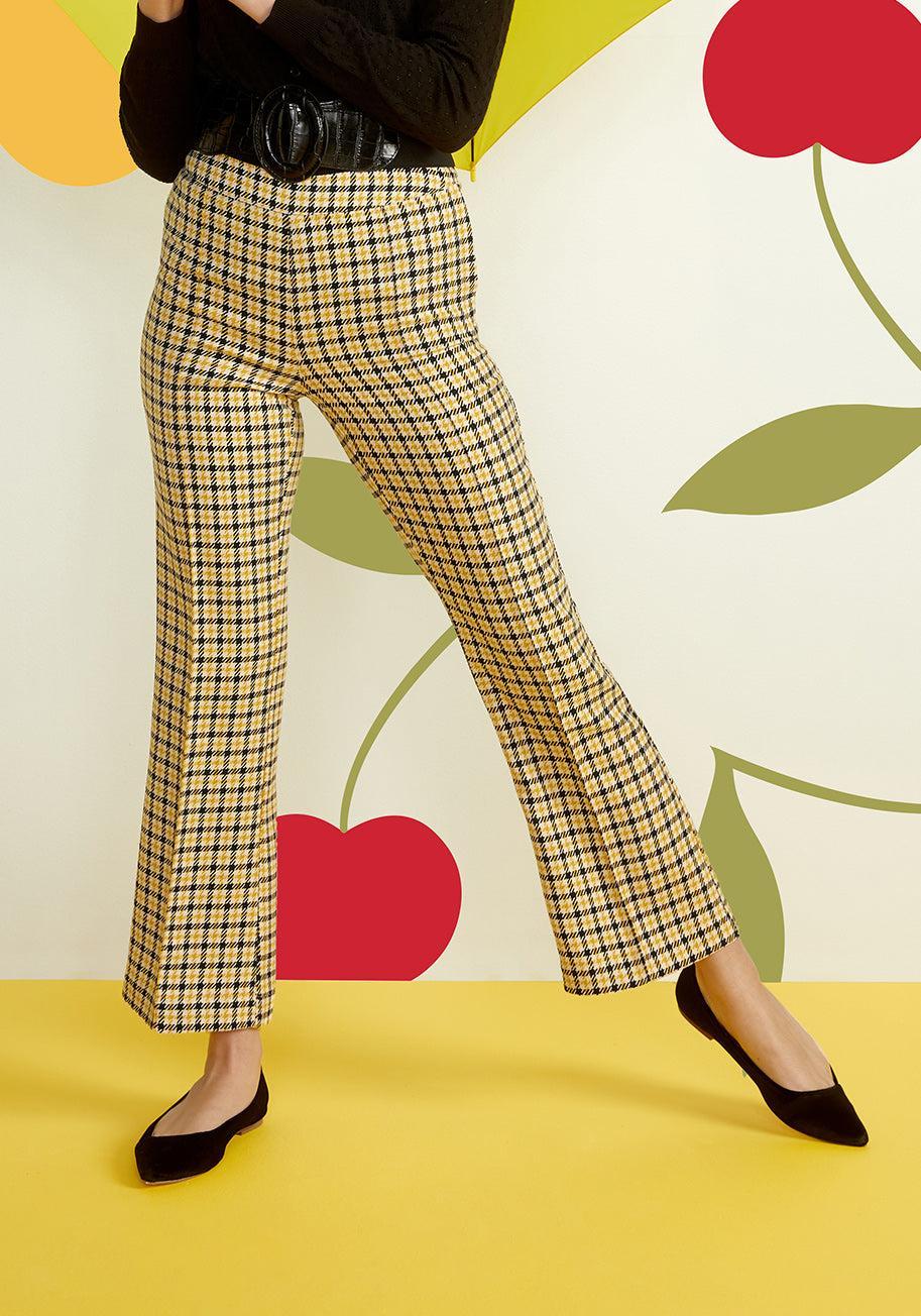 About to Bloom Cropped Pants Product Image