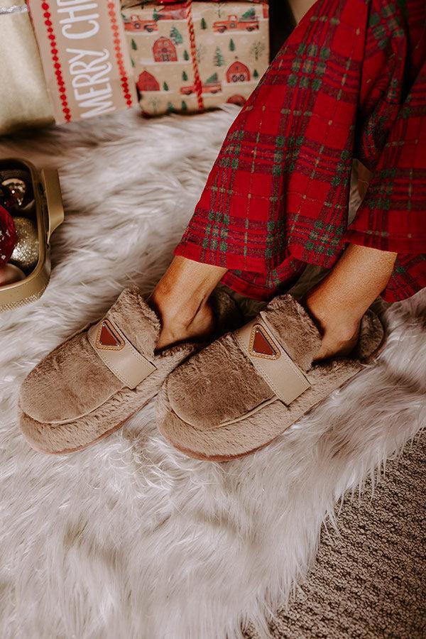 The Luna Plush Slipper in Taupe Product Image