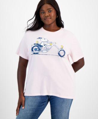 Trendy Plus Size Snoopy Tee Product Image