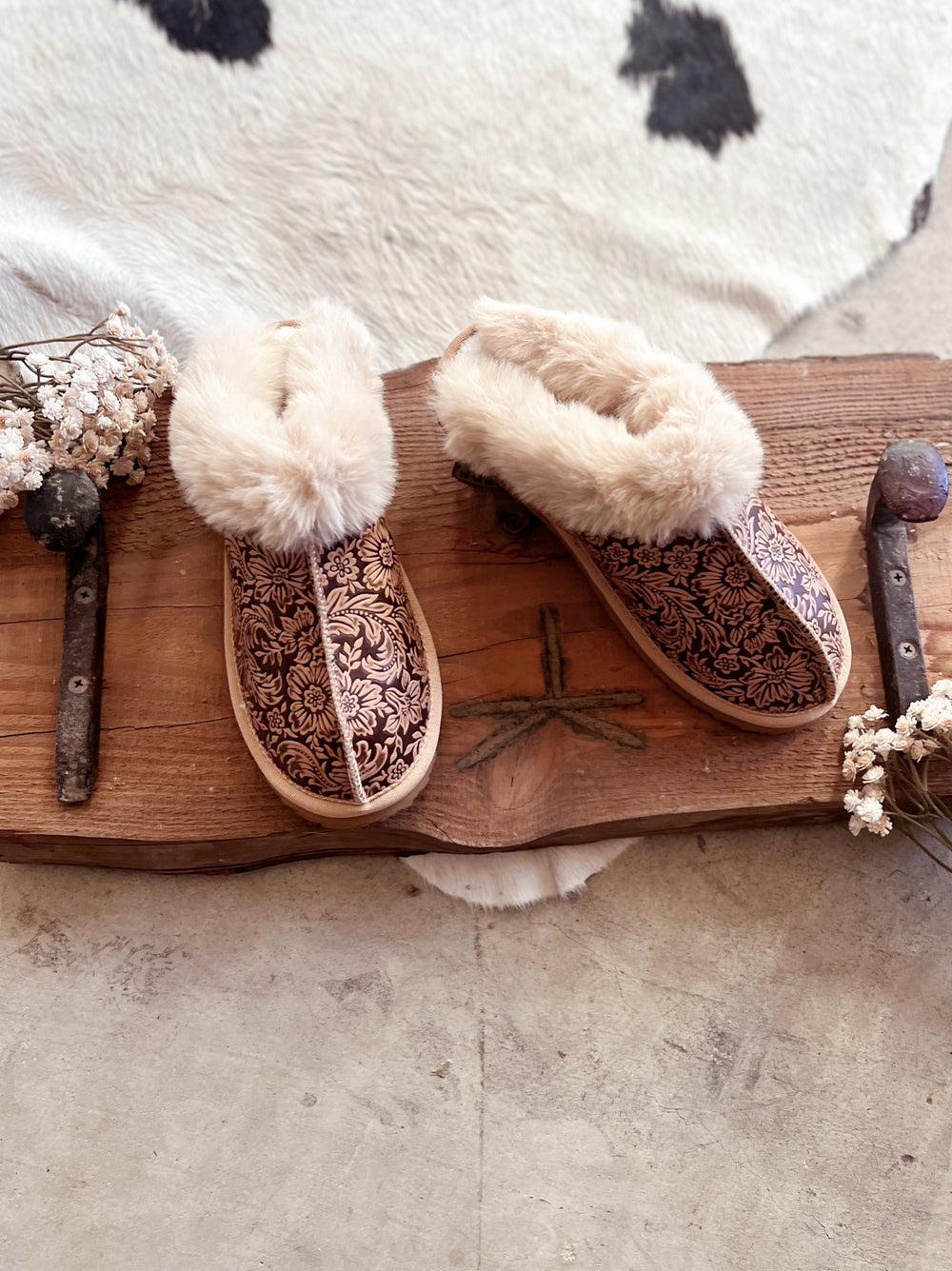 Very G Tooled Print Faux Leather Fuzzy Slippers Product Image