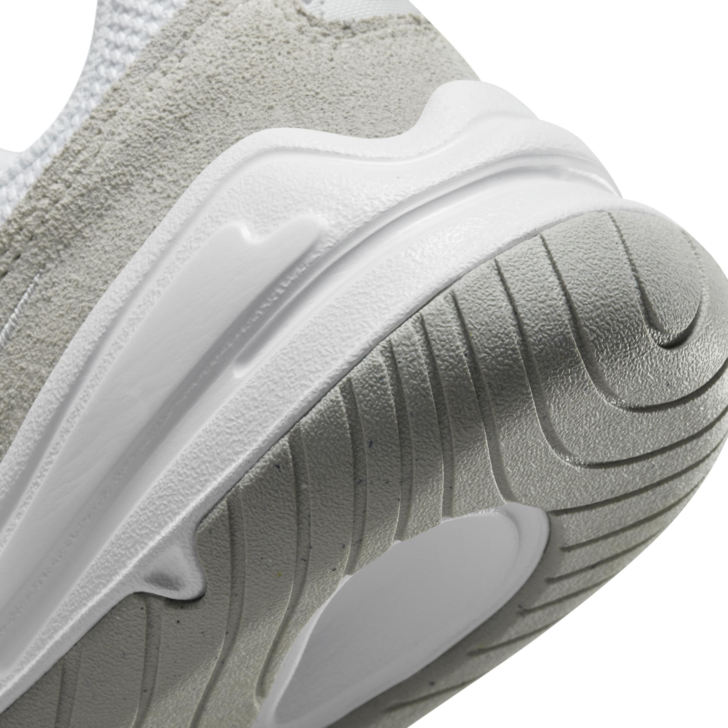 Nike Women's Tech Hera Shoes Product Image