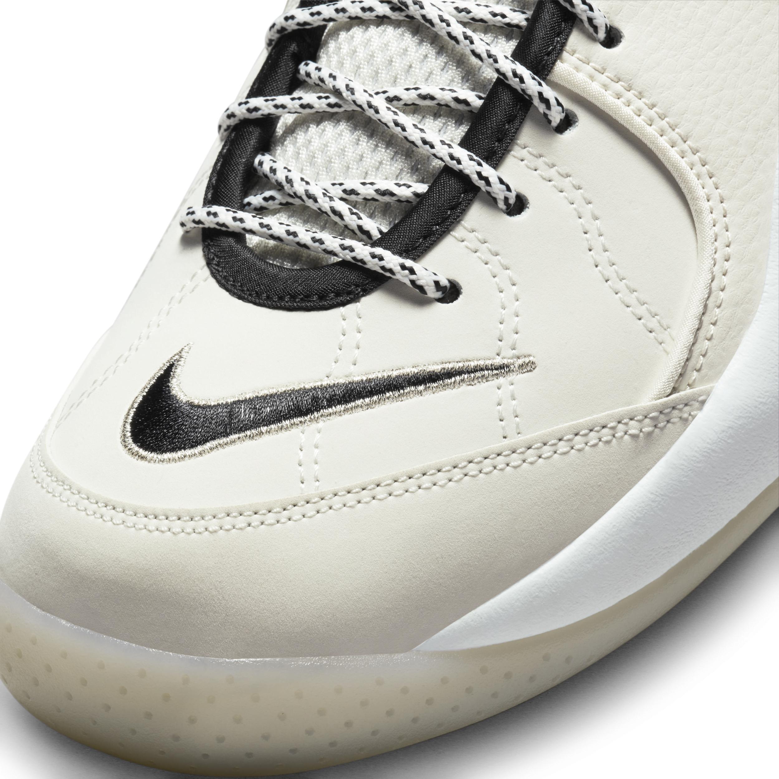 Nike Men's Air Zoom Flight 95 Shoes Product Image