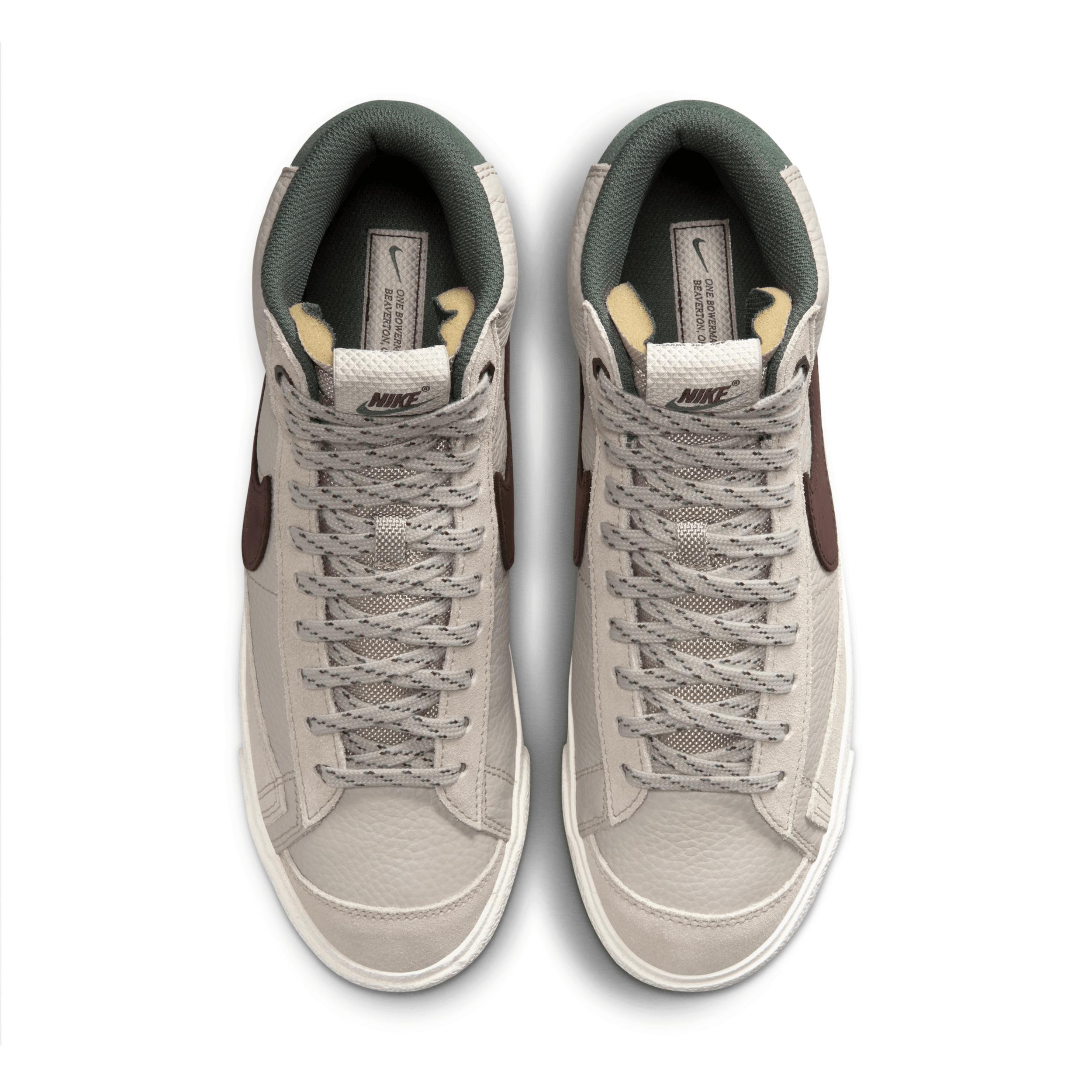 Nike Men's Blazer Mid '77 Shoes Product Image