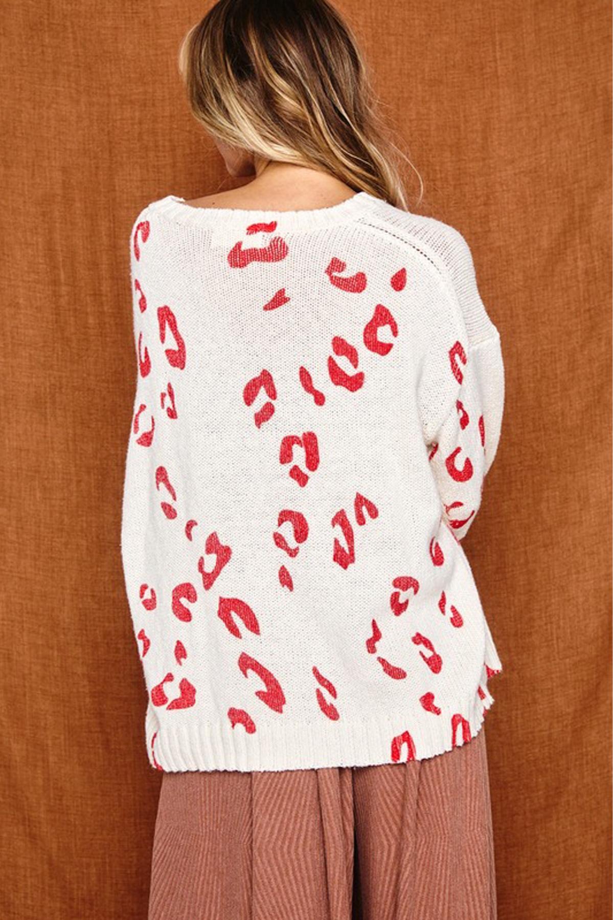 CREAM Red LONG SLEEVE KNIT SWEATER Product Image