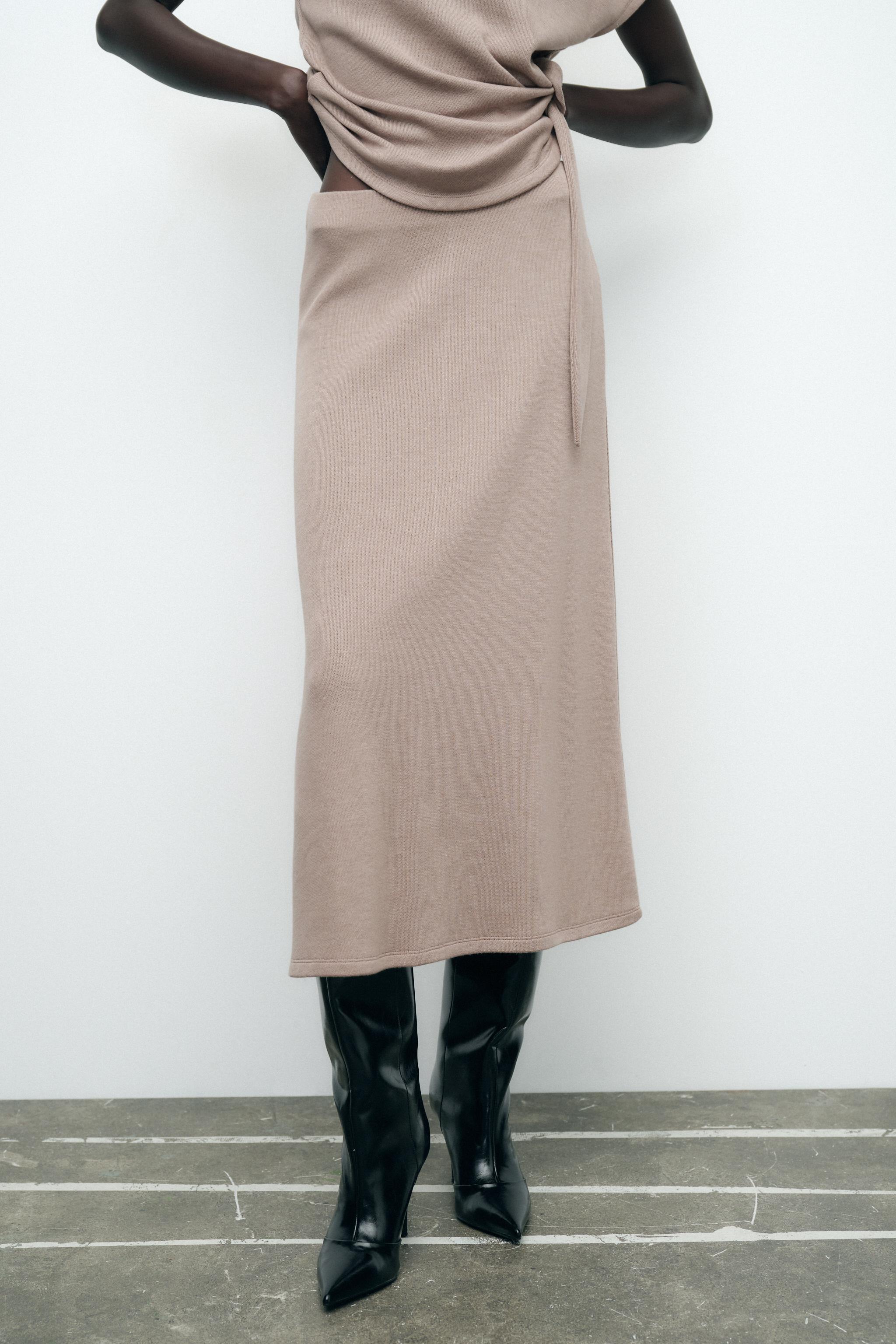 SOFT MIDI SKIRT Product Image