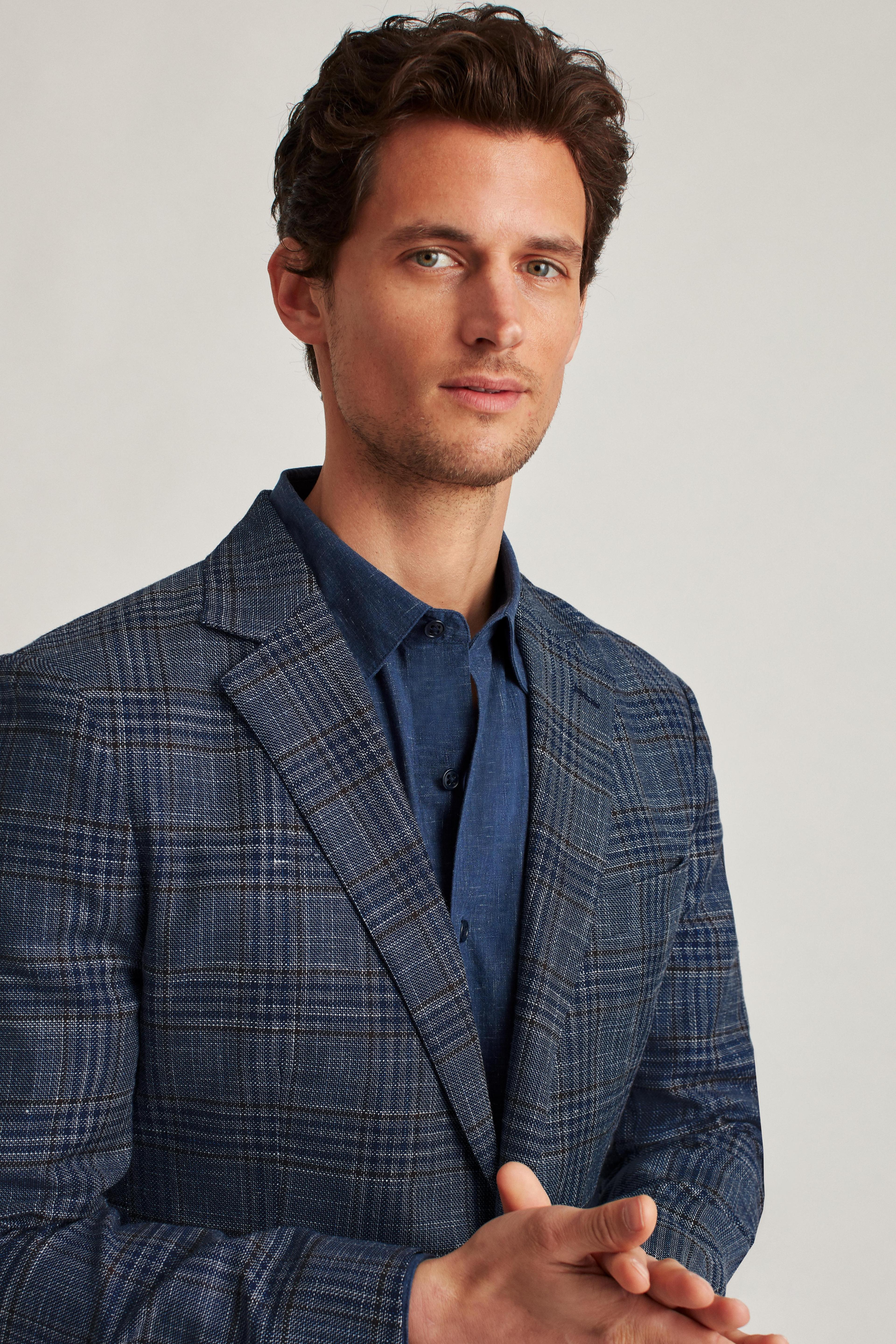 Unconstructed Italian Linen Blazer Product Image