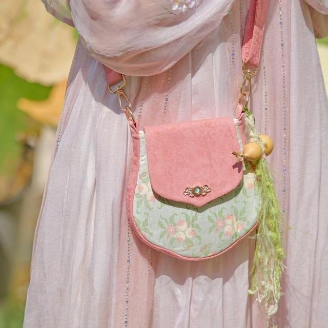 Floral Flap Crossbody Bag Product Image