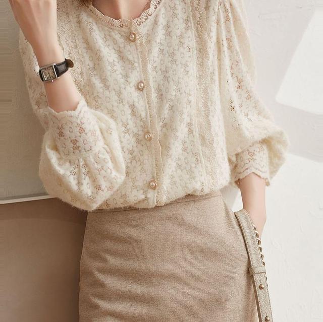 Long-Sleeve Round Neck Plain Faux Pearl Buttoned Lace Blouse Product Image