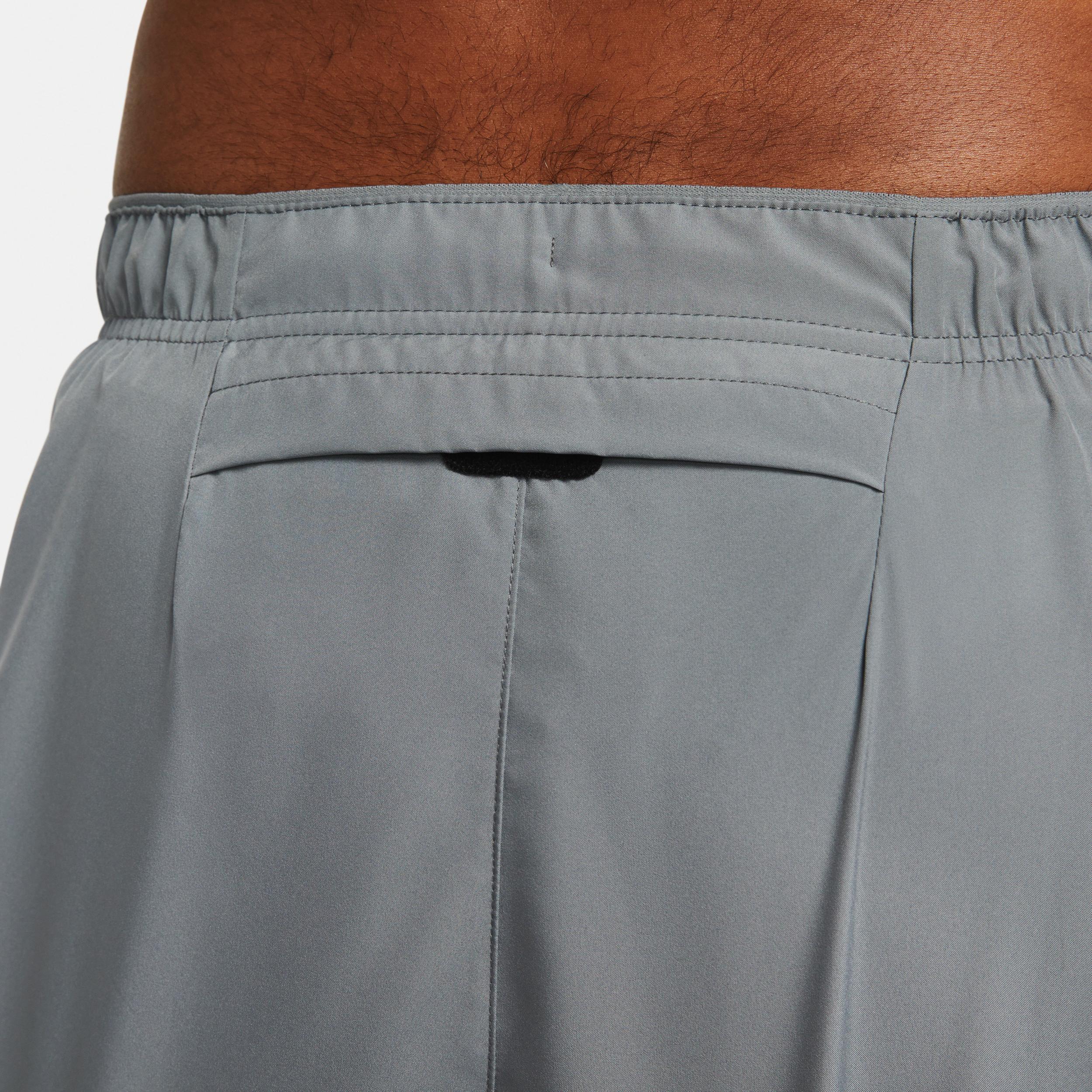 Nike Dri-FIT Challenger 5-Inch Brief Lined Shorts Product Image