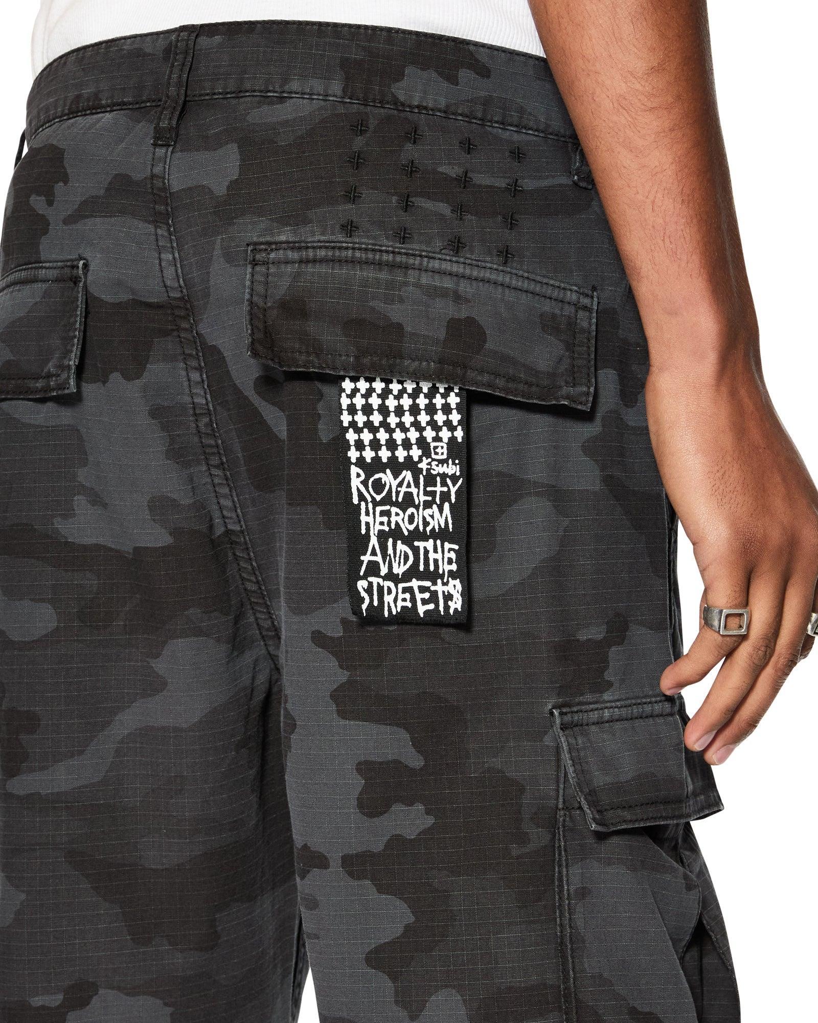 FUGITIVE CARGO SHORT BLACK CAMO Male Product Image