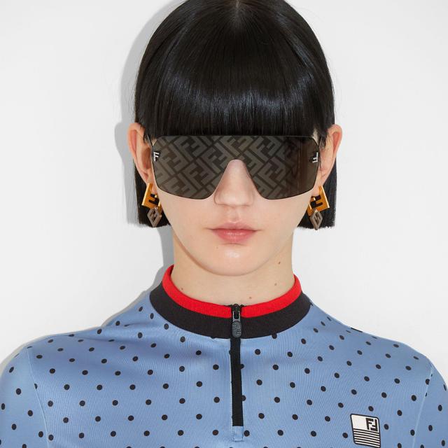 Fendi First CrystalGray shield sunglasses Product Image