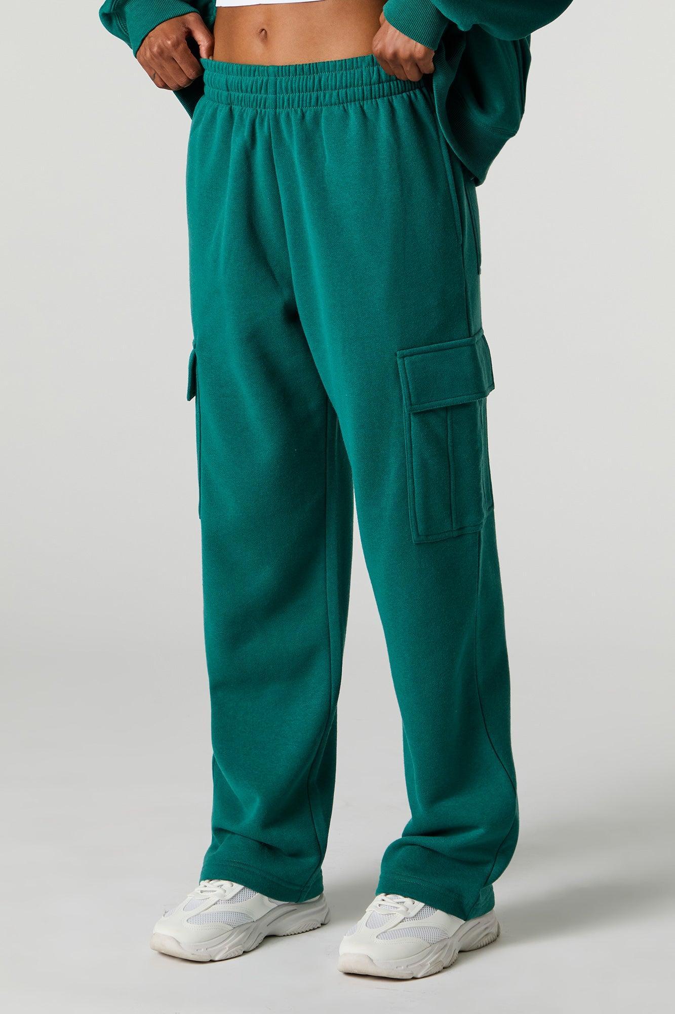 Solid Wide Leg Fleece Cargo Sweatpant Female Product Image