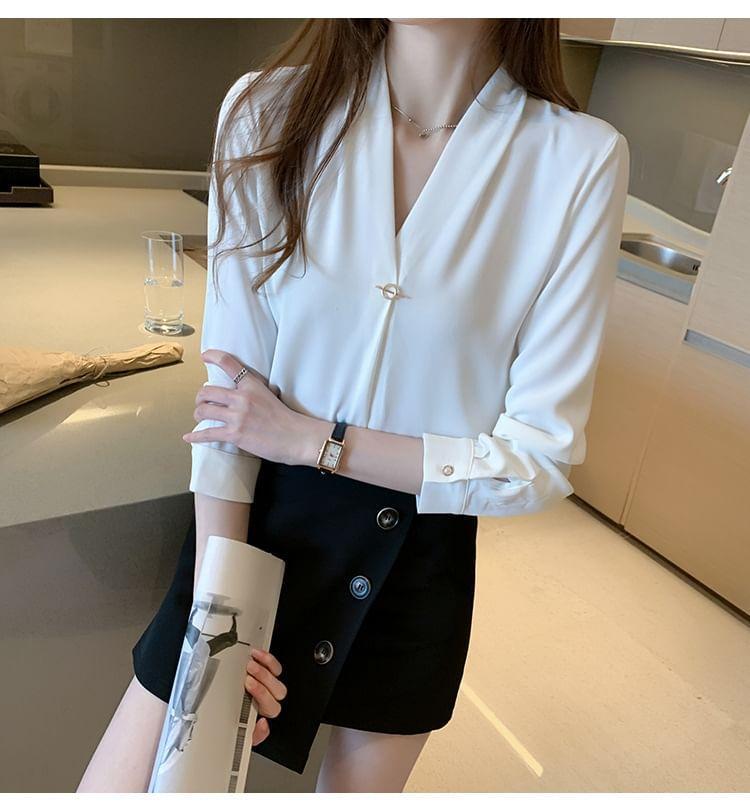 Long-Sleeve V-Neck Plain Blouse Product Image