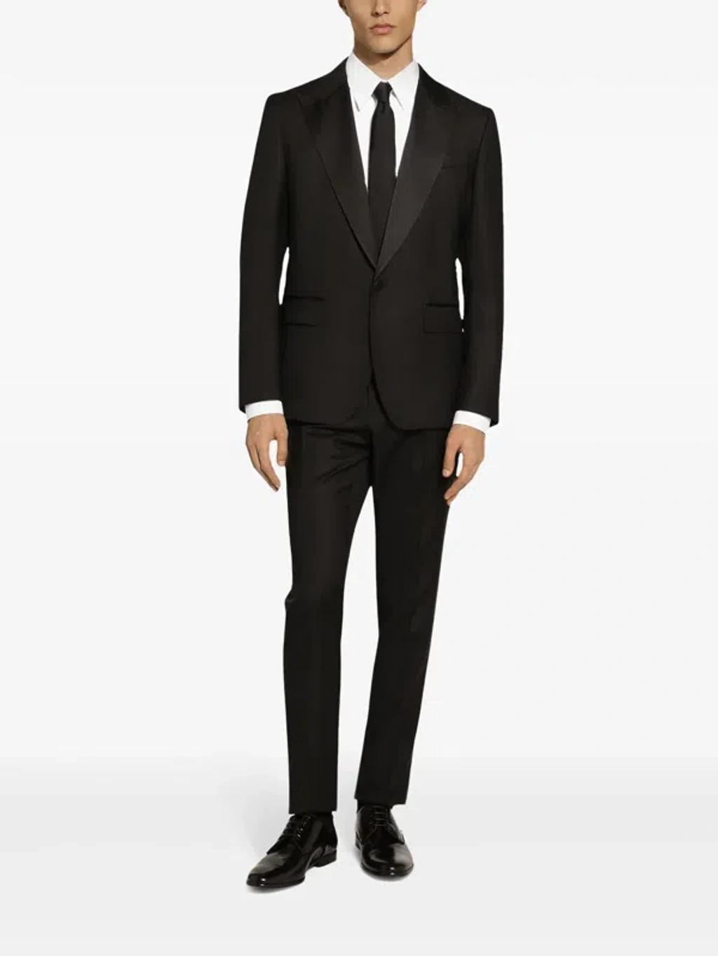 Two-piece Single-breasted Suit In Black Product Image