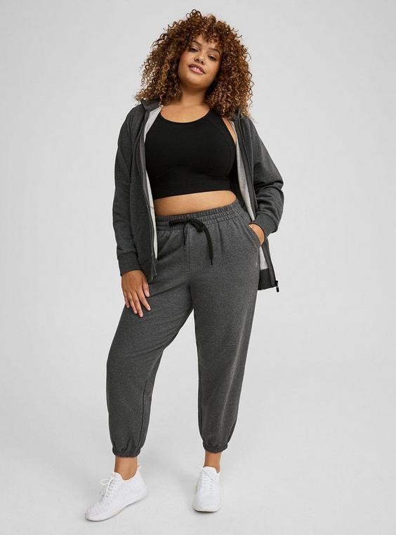 Everyday Fleece Relaxed Active Jogger Product Image