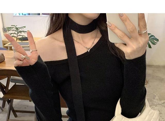 One-Shoulder Plain Sweater Product Image