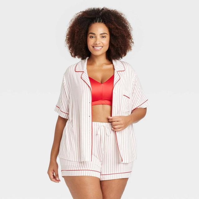 Womens Striped Cloud Knit Short Sleeve Top and Shorts Pajama Set - Auden Cream 4X Product Image